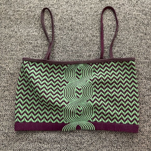 Zara knit tank crop top - size m/l - Picture 2 of 7